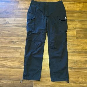 October's Very Own Cargo Pants Sz 32x32